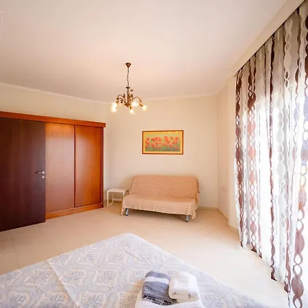 Egglezos House By Travelpro Services Halkidiki Holiday home Nea Moudania